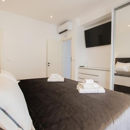 Luxury Apartment Mirage สปลิท ภายนอก รูปภาพ