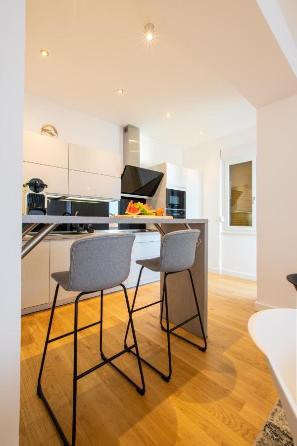Luxury Apartment Mirage สปลิท ภายนอก รูปภาพ