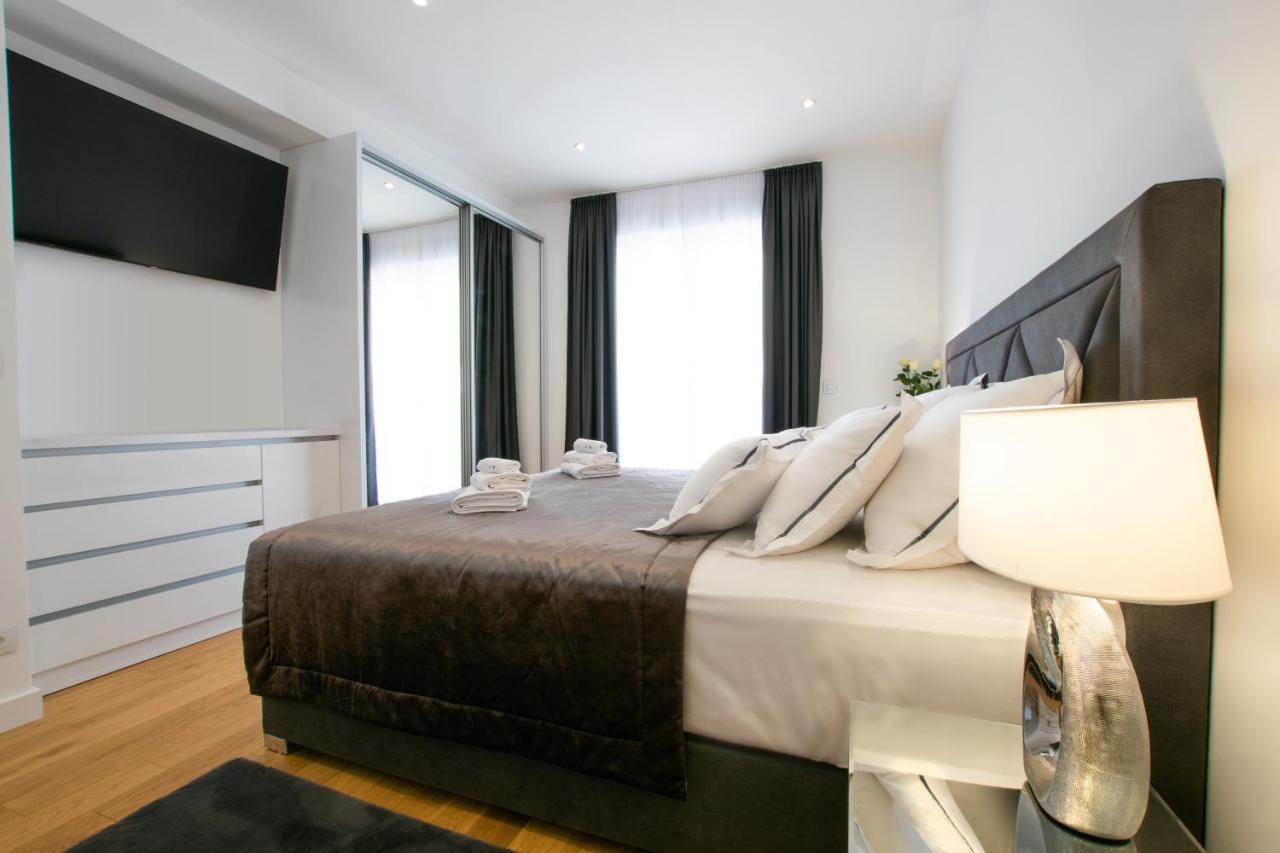 Luxury Apartment Mirage สปลิท ภายนอก รูปภาพ